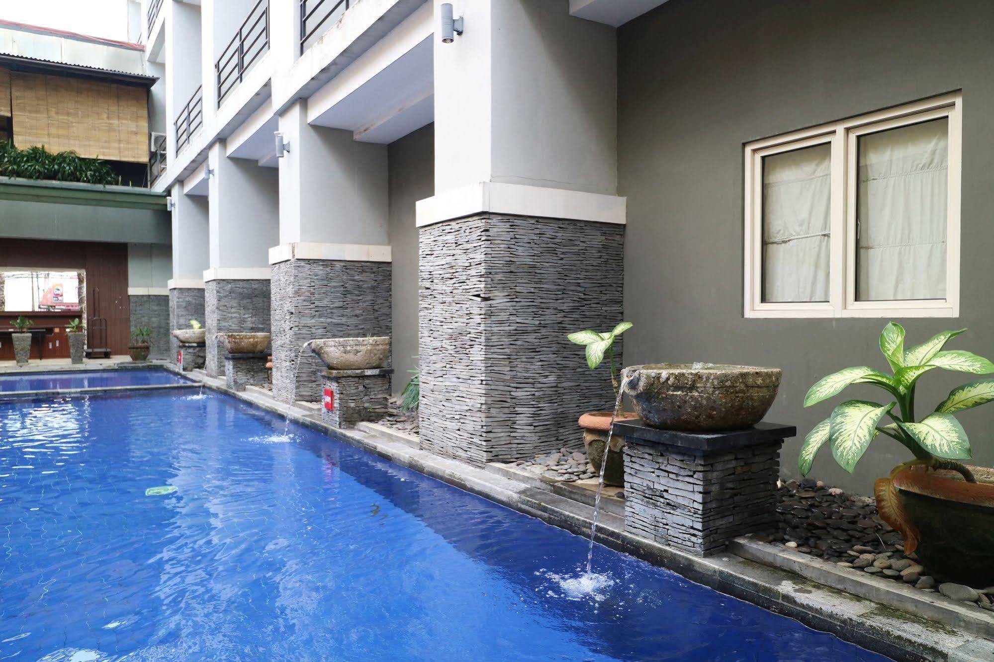 Inna 8 Lifestyle Hotel Denpasar Kültér fotó